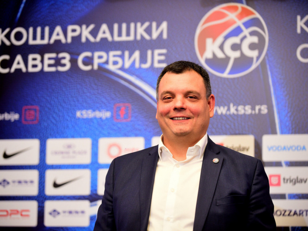 Miloš Pavlović, selektor ženske košarkaške reprezentacije Srbije