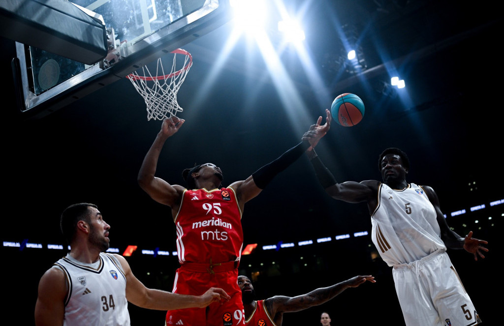 Košarkaši Crvene zvezdu su poraženi u Dubaiju