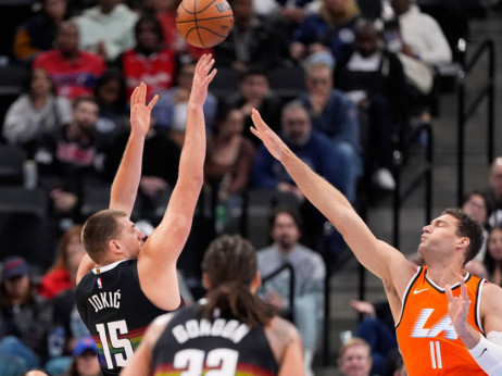 (VIDEO) Kakva noć Nikole Jokića: Srbin predvodio Denver u trijumfu nad Klipersima