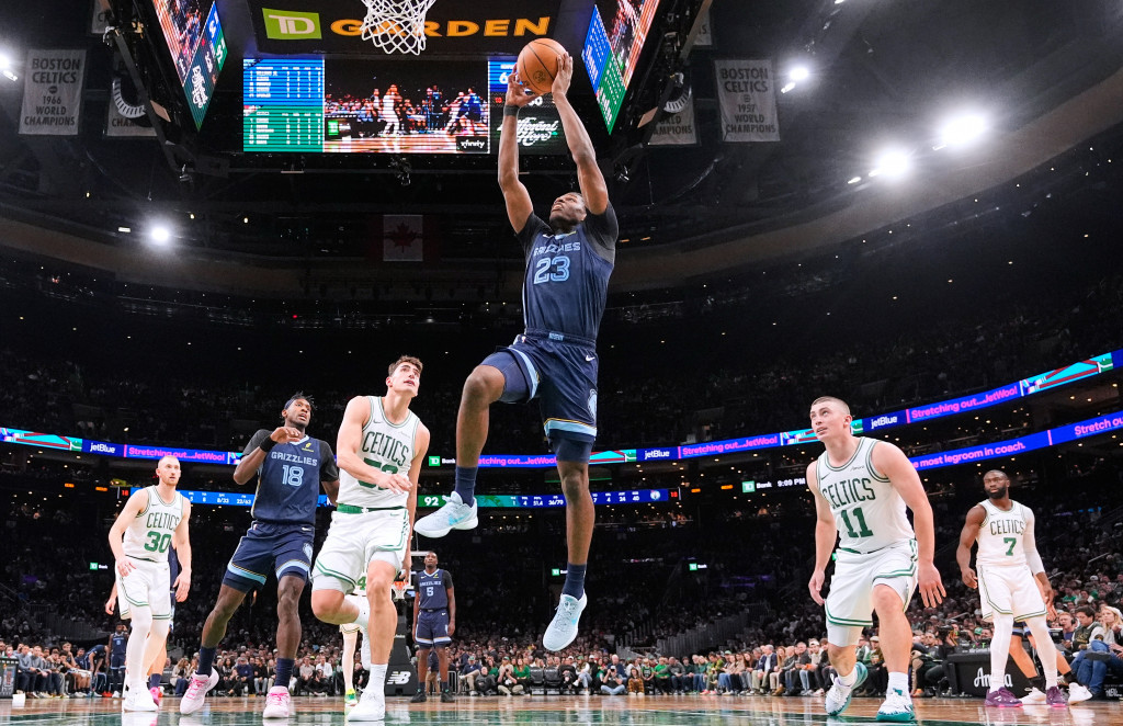 Kauard ide na kucanje protiv Bostona