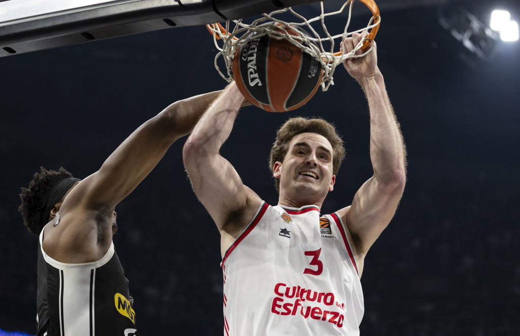 Nejt Ruvers, košarkaš Valensije