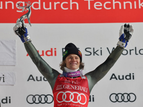 Skijaš iz Brazila Lukas Pineiro Broten pobednik slaloma u Leviju