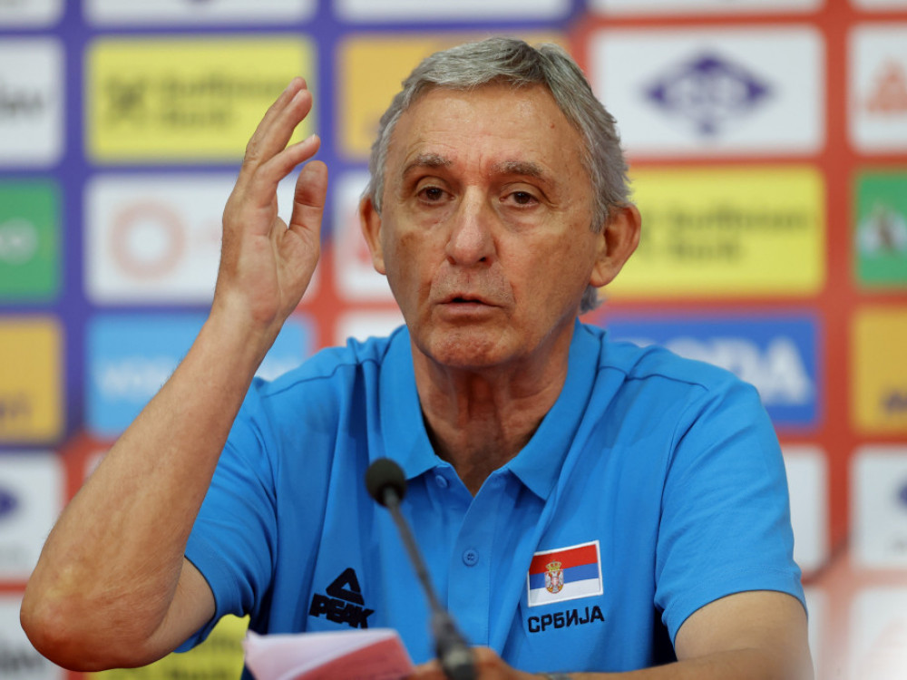 Svetislav Pešić, bivši selektor košarkaške reprezentacije Srbije, o tvrdnjama srpskih medija