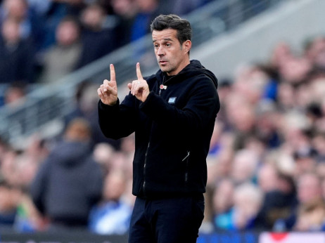 Fulam nudi Marku Silvi novi ugovor