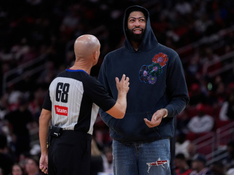 Rastanak nakon samo devet meseci: Meveriksi žele da trejduju Dejvisa