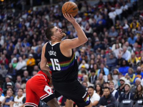 Nikola Jokić ušao u istoriju: Ovi niko nije uradio 55 godina u NBA