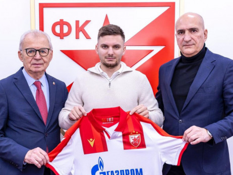 Bojat potpisao za Crvenu zvezdu, pa će na pozajmicu