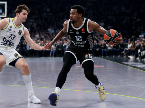 (UŽIVO) Partizan - Fenerbahče: Crno-beli se vratili u meč, mnogo bolja igra u drugom poluvremenu