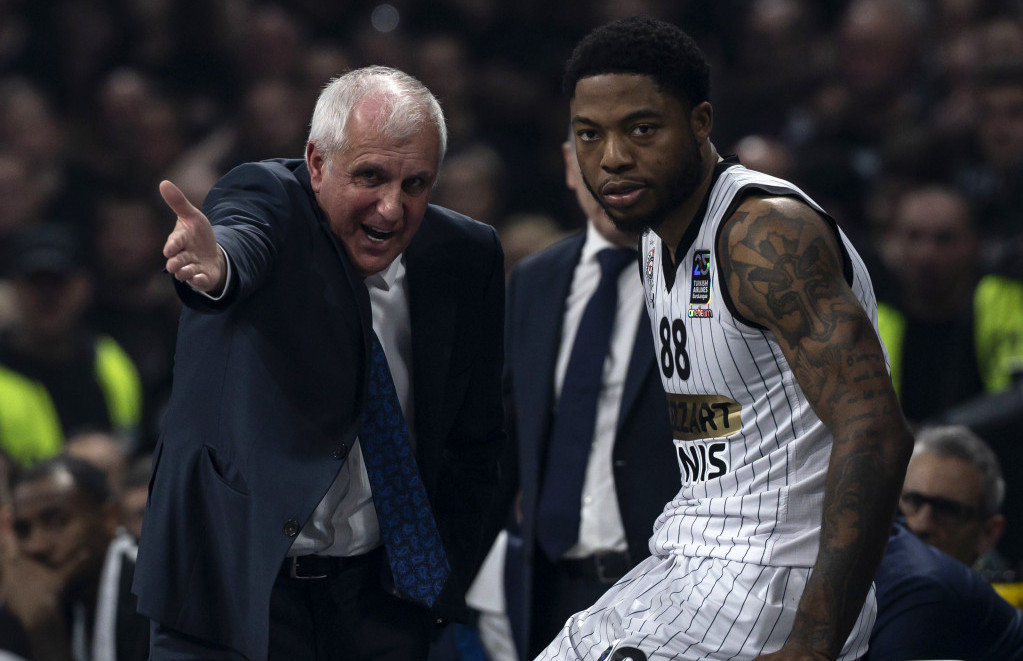 Obradović i Džouns