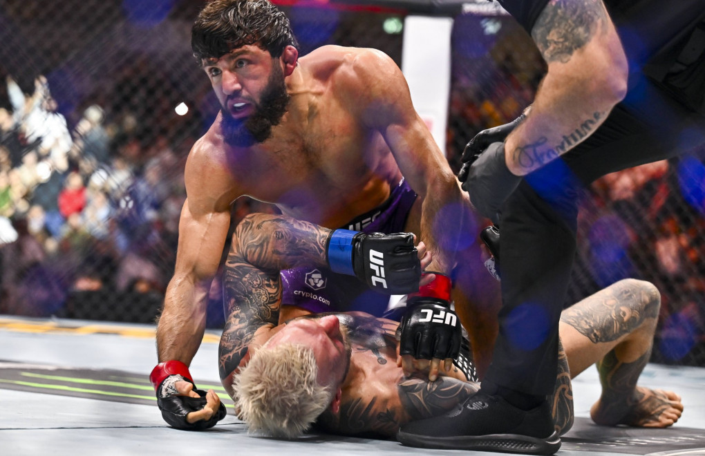 Dominantna borba Carukijana u Kataru