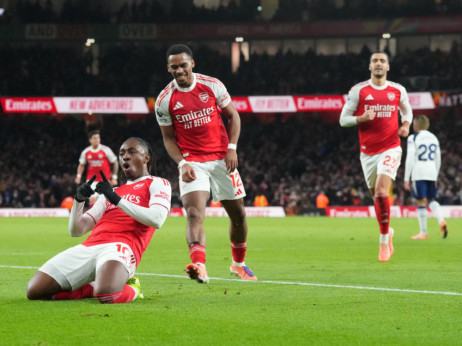 Eze zavrnuo šiju "pevcu": Totenhem se nije video u derbiju, London pripada Arsenalu