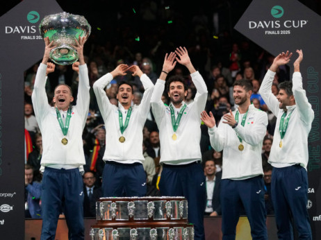 Italijani izjednačili rekord Amerikanaca: Treća uzastopna titula u Dejvis kupu - poraz Španije u finalu!