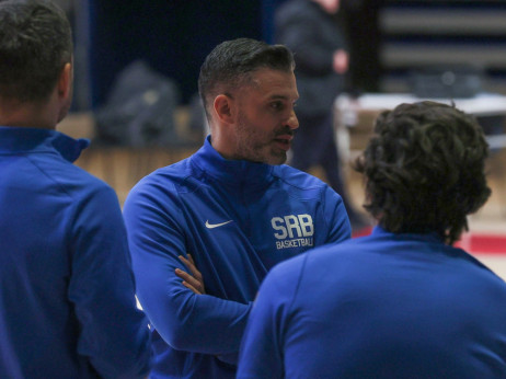 Alimpijević potvrdio izostanak Micića na skupu "orlova", a zatim poručio: Od prošlih vremena se ne živi