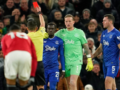 Oglasila se Premijer liga zbog tuče igrača Evertona: Sudija je sve dobro uradio