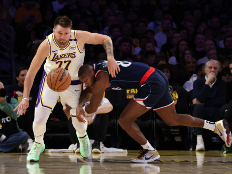 (VIDEO) Udarac na Dončića zapalio derbi: Isključenje i drama u finišu meča