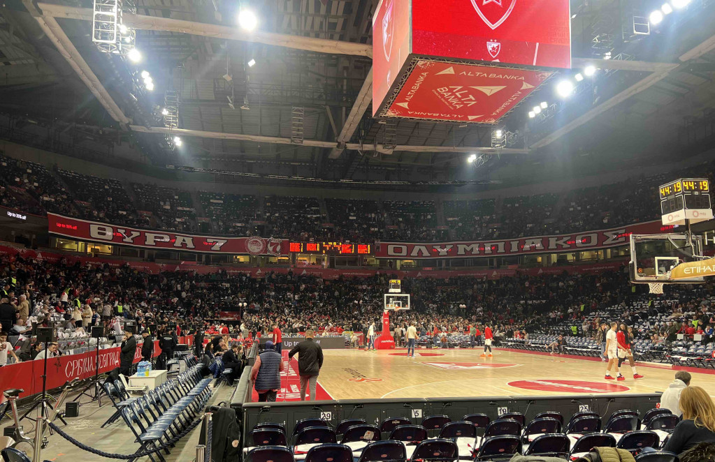Navijači Crvene zvezde u Areni