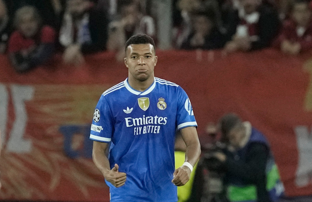 Kilijanu Mbapeu je zamalo izmakao rekord za najbrži het-trik u Ligi šampiona