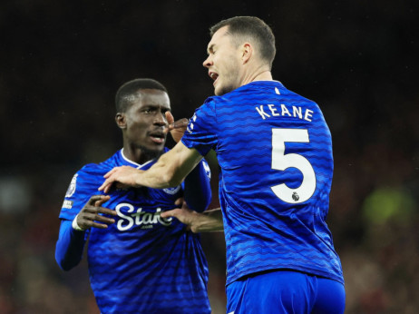 (FOTO, VIDEO) Mir, mir, niko nije kriv: Fudbaleri Evertona (kao) zaboravili skandal