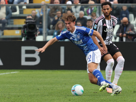 Komo je malen, ali ima prvu figuru Serije A: Niko Paz u svemu naj