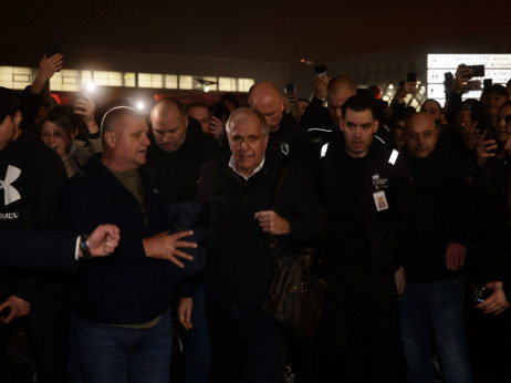 Završen doček za Obradovića: Najpraćeniji let na planeti, bakljada i ostanak koji je i dalje u vazduhu...