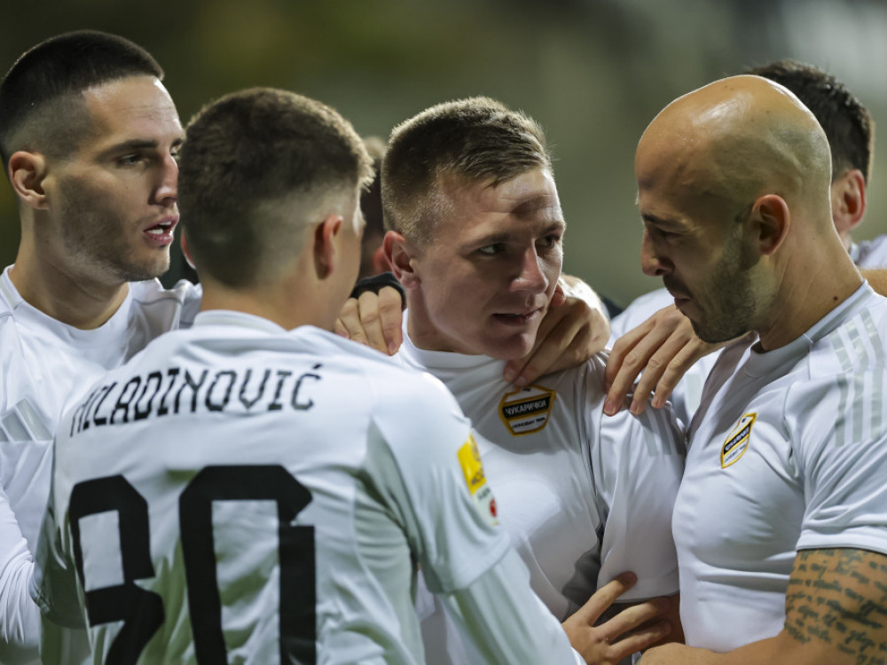 Fudbaleri Čukaričkog, na jednoj od ranijih superligaških utakmica ove sezone