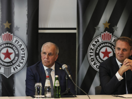 Dan D u KK Partizan: Grobari i uprava čekaju mig Obradovića, Evropa bruji o ludilu u Beogradu