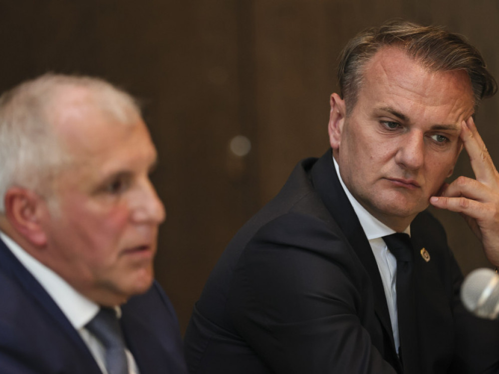 Željko Obradović i Ostoja MIjailović, trener u ostavci i predsednik KK Partizan