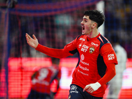 (VIDEO) Popović driblingom zaludeo Ruse: CSKA skače na prvu poziciju