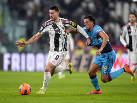 Juventus skupoceno platio pobedu nad Kaljarijem: Slavlje "stare dame" pokvareno Vlahovićevom povredom