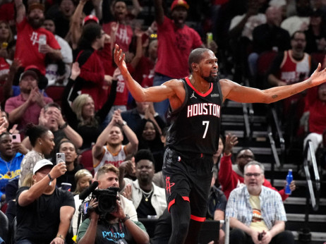 Večeras na Areni: Hjuston na teškom ispitu