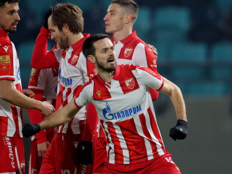 Kad nije romantično tu je Ivanić: Zvezda posle preokreta pobedila OFK Beograd u goleadi