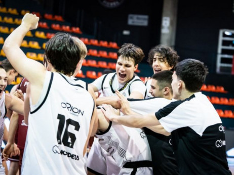 (FOTO/VIDEO) Samo 0.3 sekunde delilo Bosnu od Top 8 faze: Danilović poslao Partizan u plej-of
