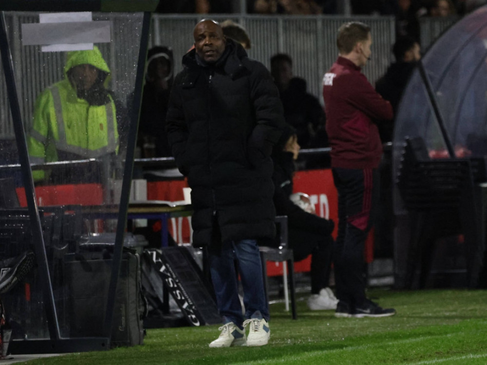 Stenli Menzo, selektor fudbalske reprezentacije Surinama, dao ostavku