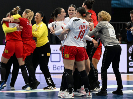 Herojske odbrane Jovane Risović srušile Španiju: Rukometašice Srbije ostvarile veliki preokret na Svetskom prvenstvu