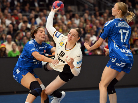 Nemice su neprikosnovene, Farska Ostrva lako poražena