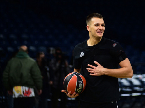 TV Arena sport na treningu Partizana: Sve je isto samo njega nema, igrači nasmejani, raspoloženi, kao da Žoc nije otišao