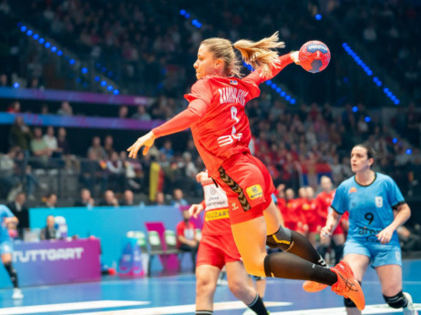 Srbija jača za Sanju Radosavljević, Faranke u problemu: Kada je želja jača od svakog bola