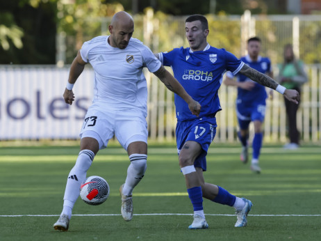 Novi Pazar sa igračem manje savladao IMT u Loznici