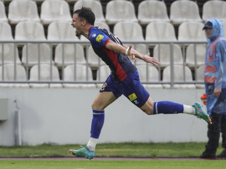 (UŽIVO, VIDEO) Crvena zvezda - Vojvodina (0:1): Njegoš Petrović iznenadio bivši klub