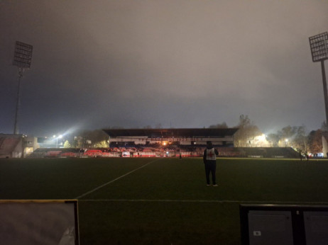 (FOTO/VIDEO) Pogled sa terena: Ovako sada izgleda stadion Čair
