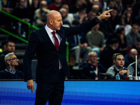 Saša Obradović posle Bosne: Krenuli smo sezonu sa 19 igrača, a sada ih imamo devet...