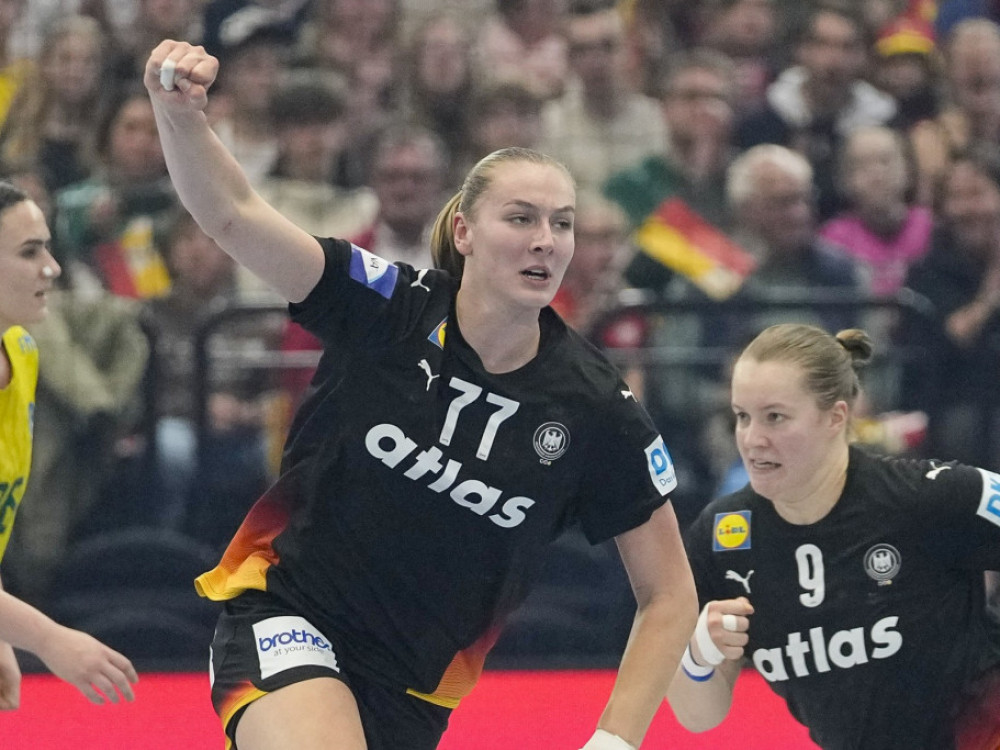 Rukometašice Nemačke, slave gol, u pobedi protiv Brazila na Svetskom prvenstvu