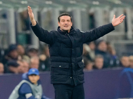 Nepravda, VAR soba mora da razume dinamiku igre: Trener Intera o "nepostojećem" penalu Liverpula