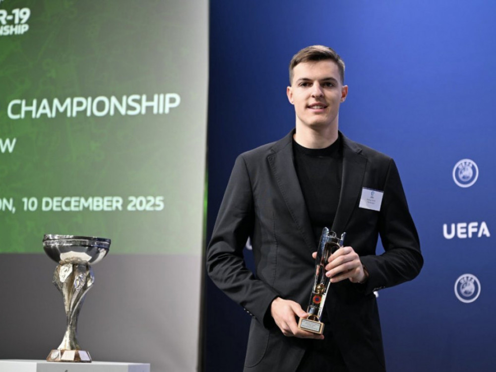 Andrej Kostić, centarfor Partizana