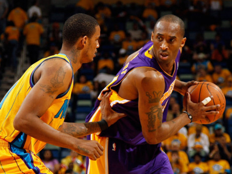 Šampionske košarkaške lopte LA Lejkersa probile aukcijski zvučni zid: Jer, Kobi Brajant...