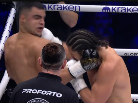 Nije mu trebalo ni dva minuta: Cvjetićanin nokautirao Kaseresa za finale Glory turnira poluteškaša