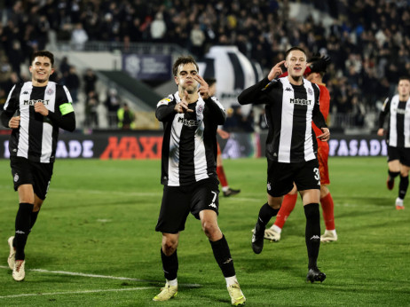 (UŽIVO) Partizan - Napredak 2:0 (poluvreme): Ugrešić i Milošević za slavlje na tribinama