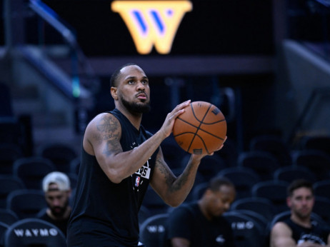 Monte Moris je stigao u Pirej: Došao sam da budem lider, igraću kao u Denveru