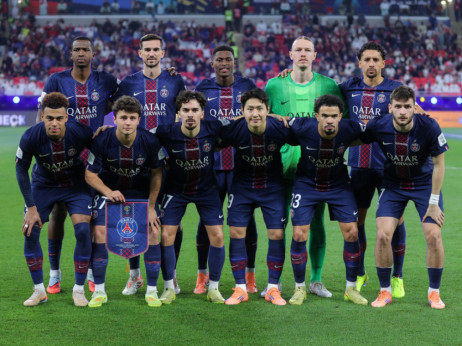 Pari Sen Žermen pokupio sve sa talona! Francuzi slave "storukog" Rusa među stativama