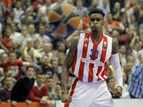 (VIDEO) Kvinsi Miler je u Beogradskoj areni: Glasan doček za miljenika Delija